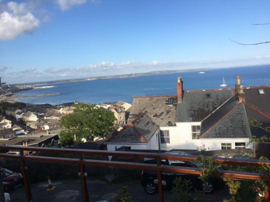 Modern Studio Apartment With Outstanding Views, Sleeps 2 Newlyn Eksteriør bilde
