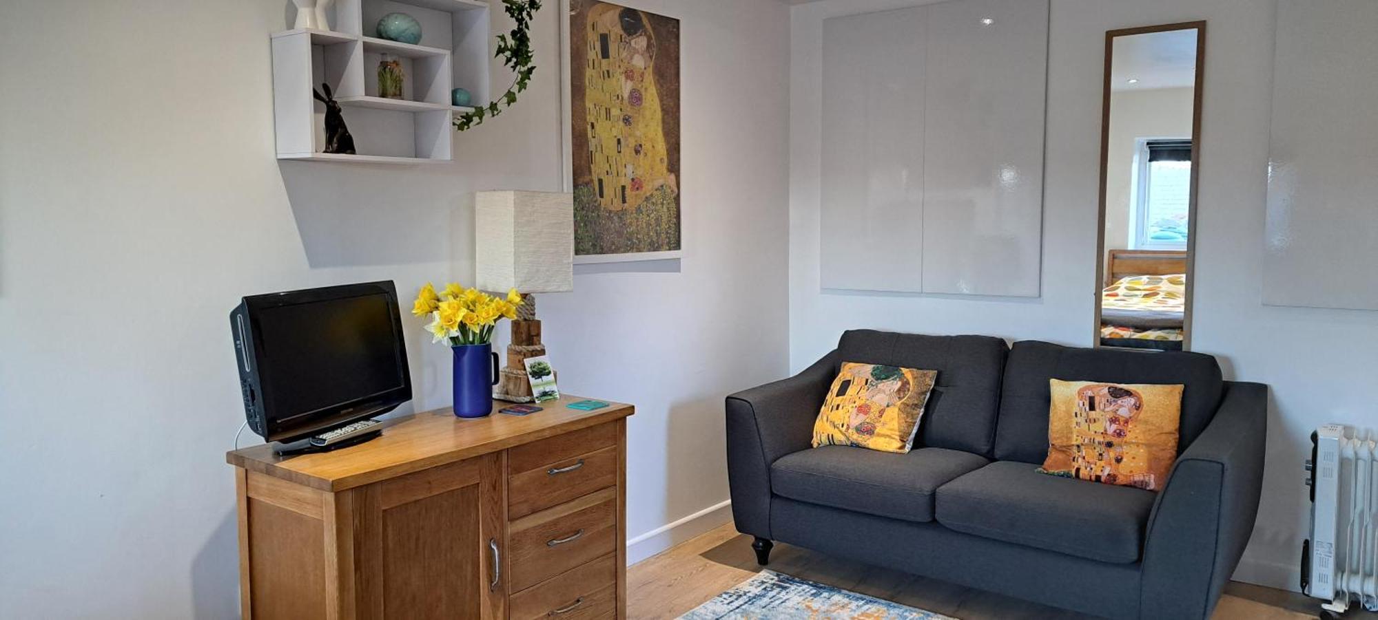 Modern Studio Apartment With Outstanding Views, Sleeps 2 Newlyn Eksteriør bilde