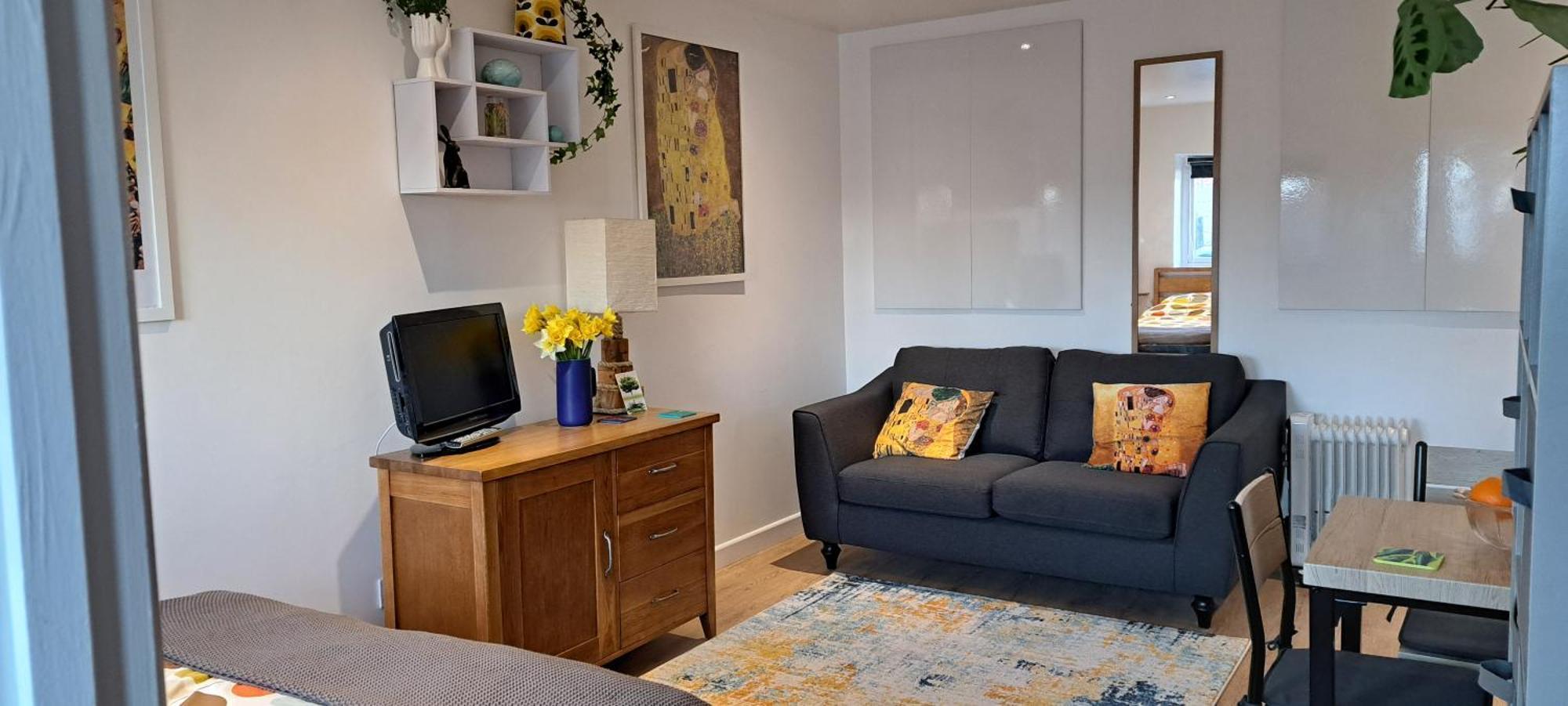 Modern Studio Apartment With Outstanding Views, Sleeps 2 Newlyn Eksteriør bilde