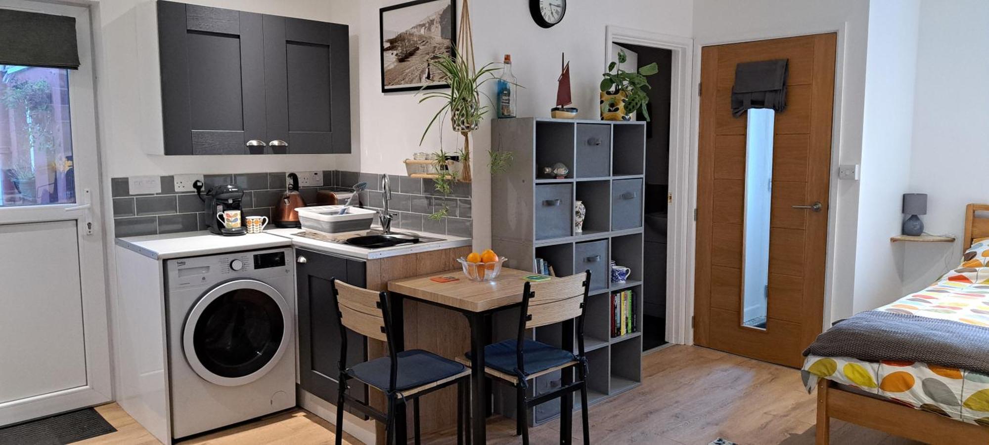 Modern Studio Apartment With Outstanding Views, Sleeps 2 Newlyn Eksteriør bilde